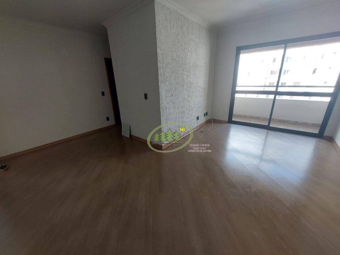 Apartamento à venda com 2 quartos, 69m² - Foto 2