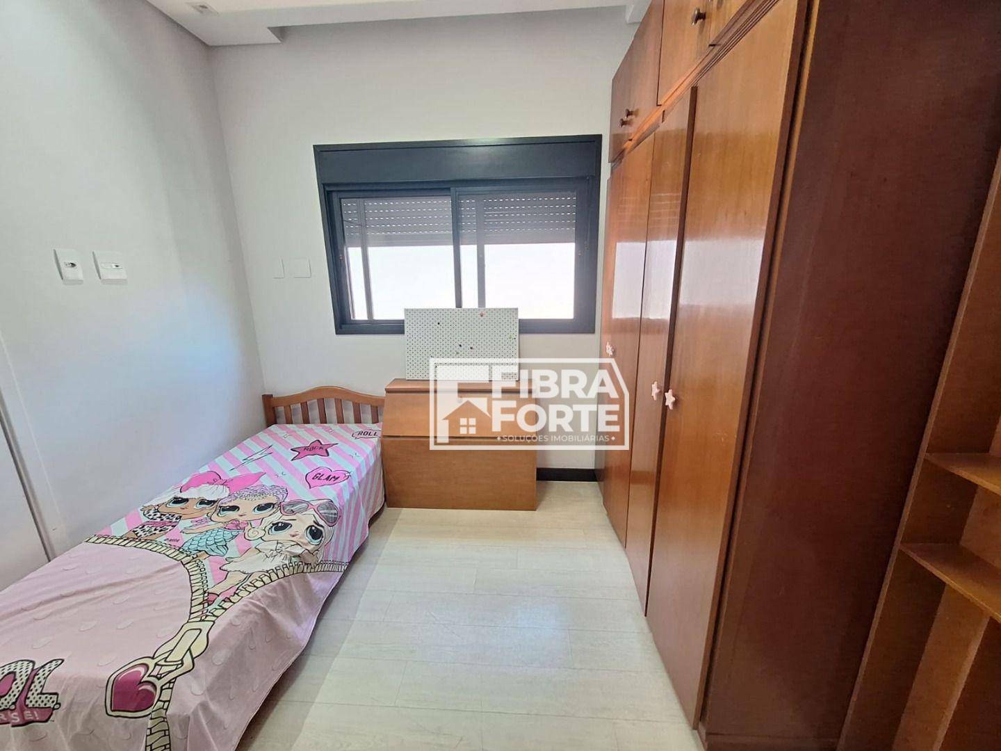 Casa de Condomínio à venda com 3 quartos, 250m² - Foto 37
