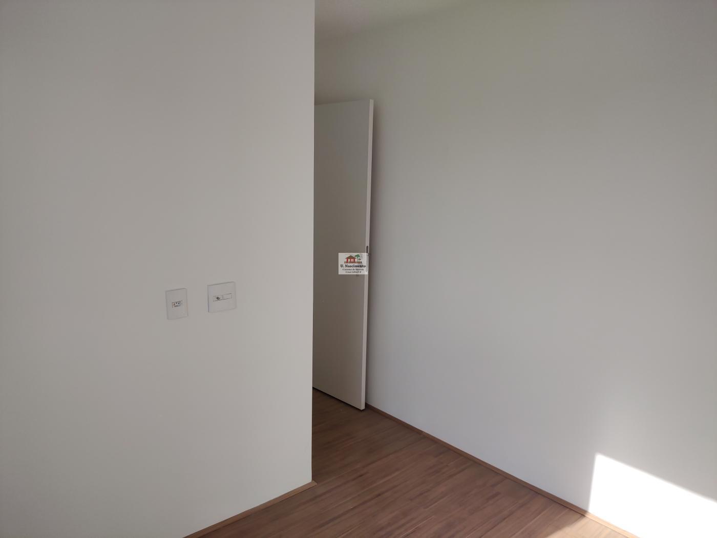 Apartamento à venda com 2 quartos, 40m² - Foto 6