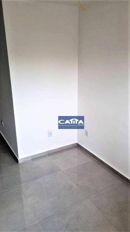 Apartamento à venda com 2 quartos, 40m² - Foto 10