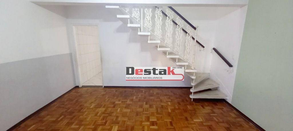 Sobrado para alugar com 3 quartos, 134m² - Foto 5