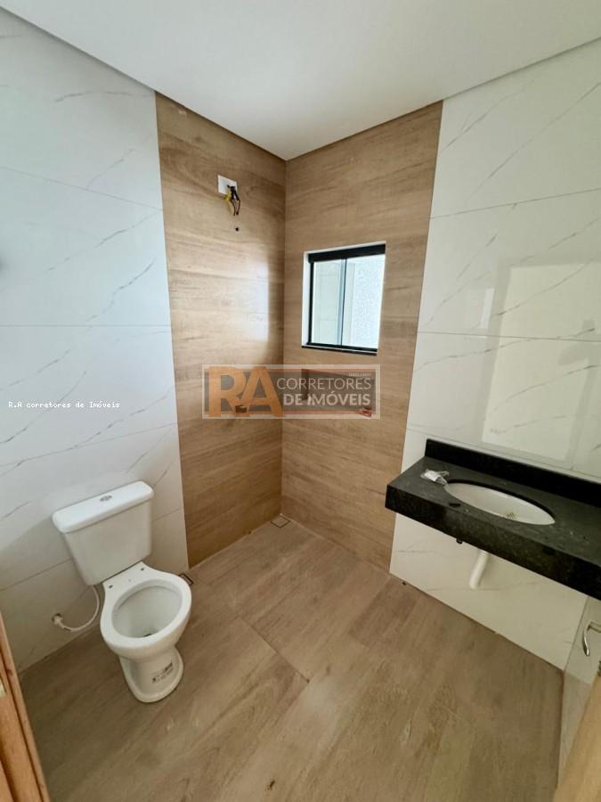 Casa à venda com 2 quartos, 140m² - Foto 6