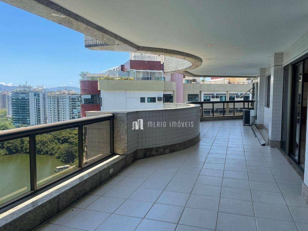 Apartamento à venda com 5 quartos, 407m² - Foto 2