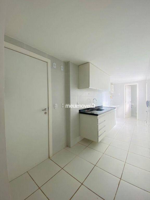 Apartamento à venda com 4 quartos, 121m² - Foto 10