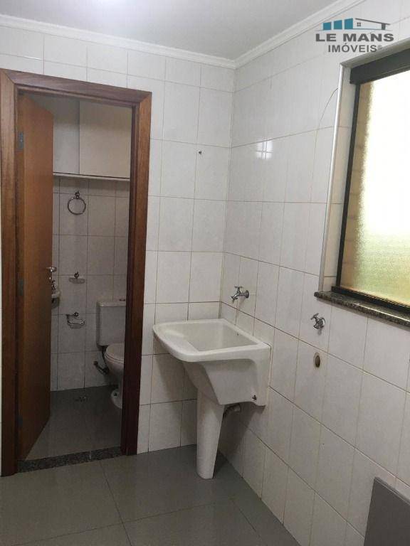 Apartamento à venda com 3 quartos, 97m² - Foto 6