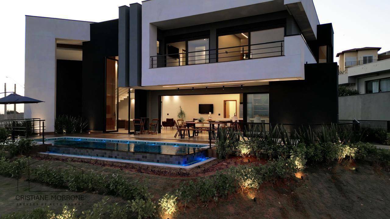 Casa de Condomínio à venda com 4 quartos, 390m² - Foto 1