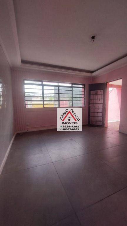 Sobrado à venda e aluguel com 3 quartos, 156m² - Foto 3