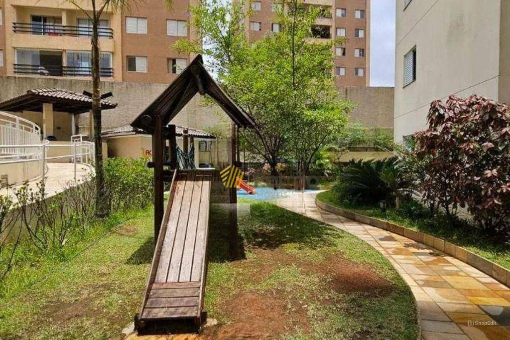 Apartamento à venda com 2 quartos, 60m² - Foto 11