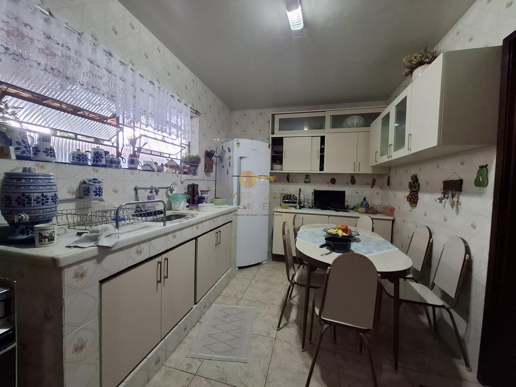 Casa à venda com 3 quartos, 400m² - Foto 21