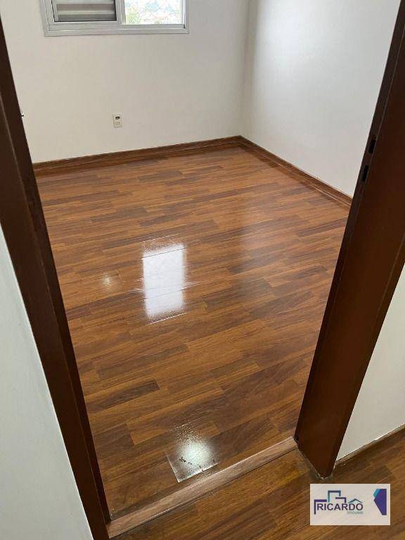 Apartamento à venda com 2 quartos, 50m² - Foto 14