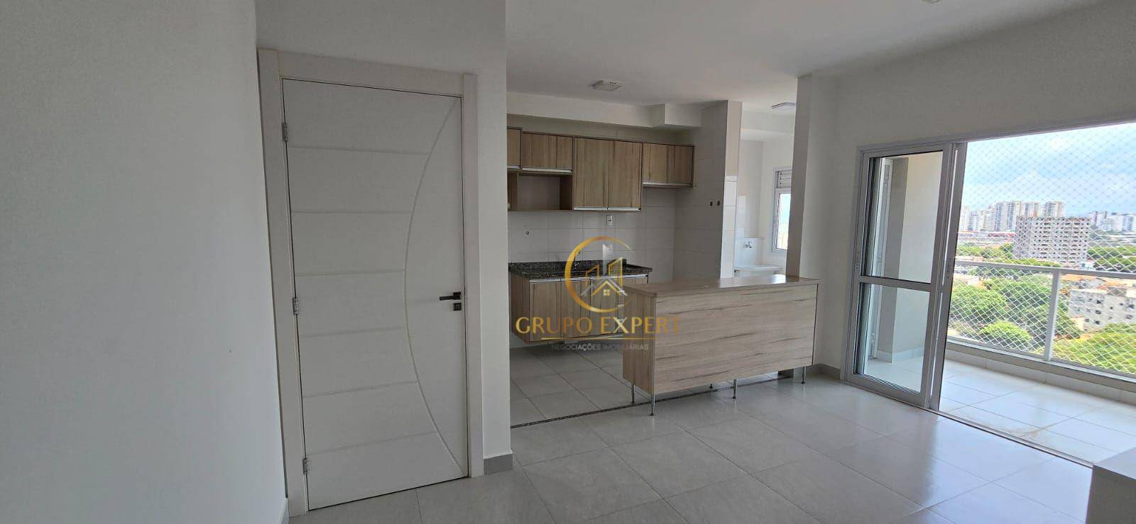 Apartamento à venda com 2 quartos, 61m² - Foto 4