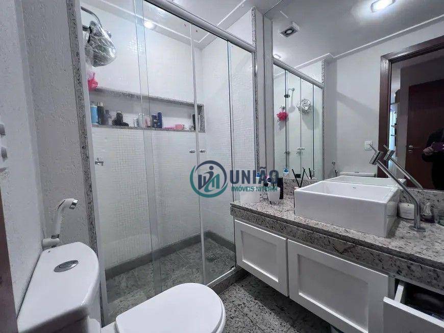 Apartamento à venda com 3 quartos, 105m² - Foto 18