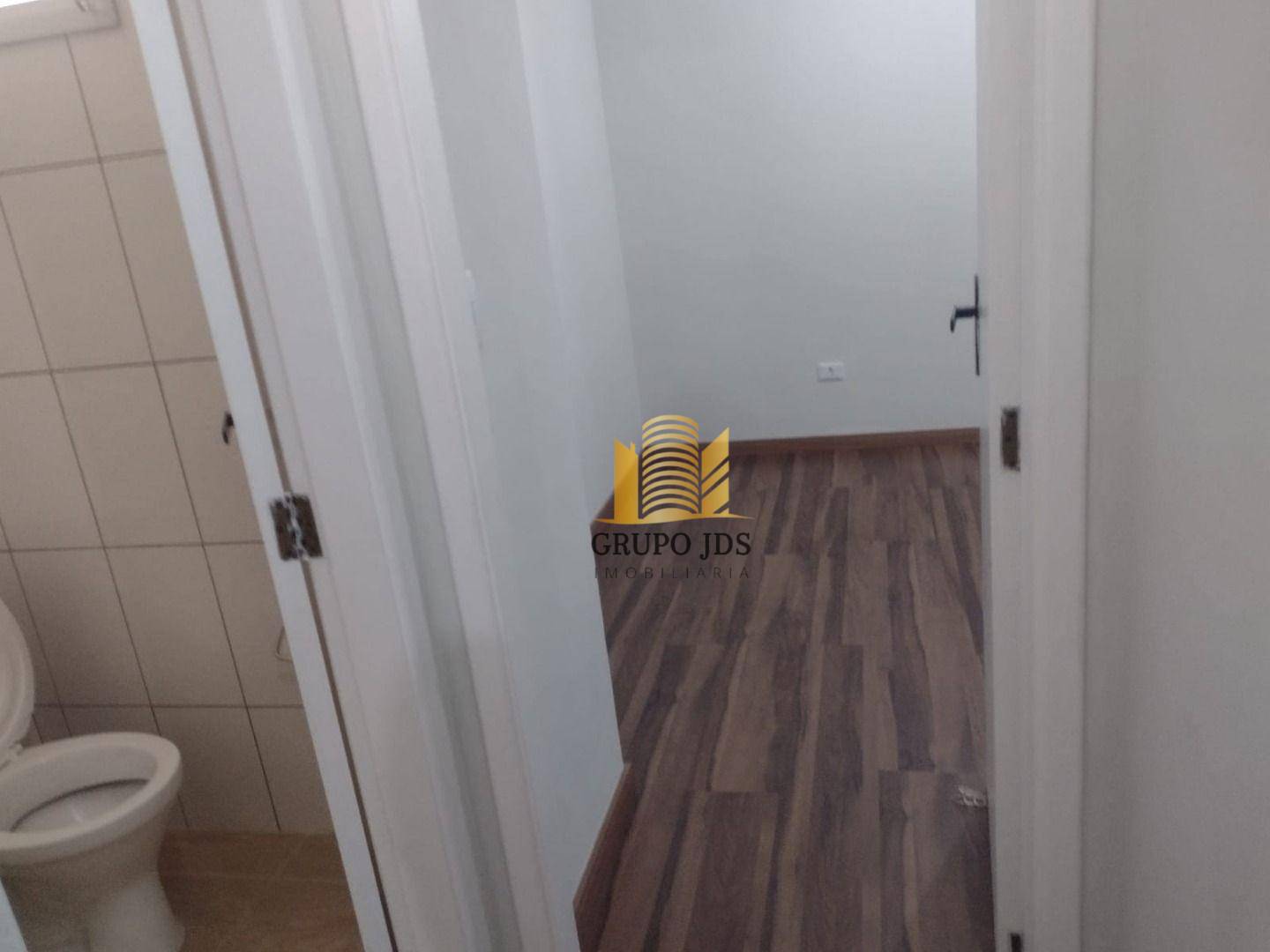 Apartamento à venda com 2 quartos, 58m² - Foto 13