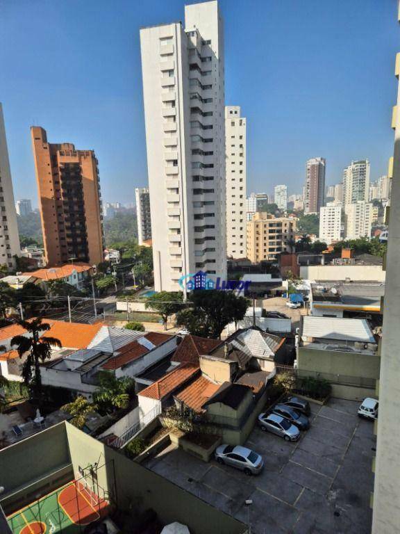 Apartamento para alugar com 3 quartos, 75m² - Foto 14