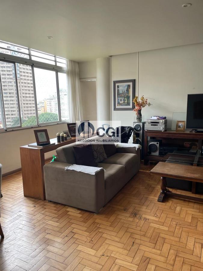 Apartamento à venda com 4 quartos, 309m² - Foto 1