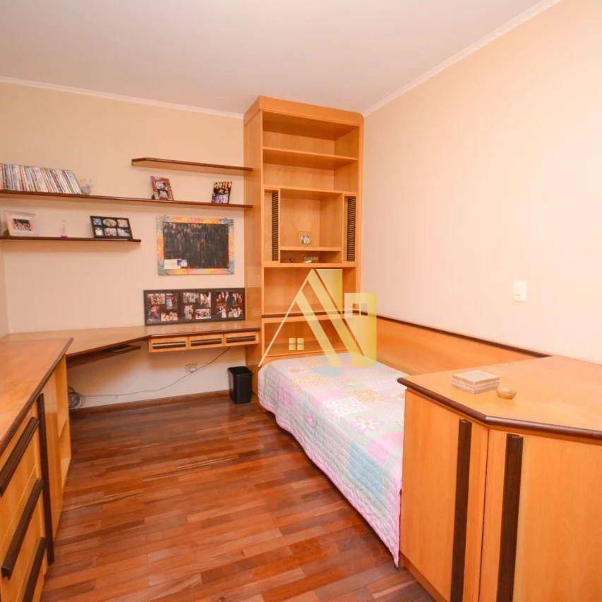 Sobrado à venda com 3 quartos, 225m² - Foto 9