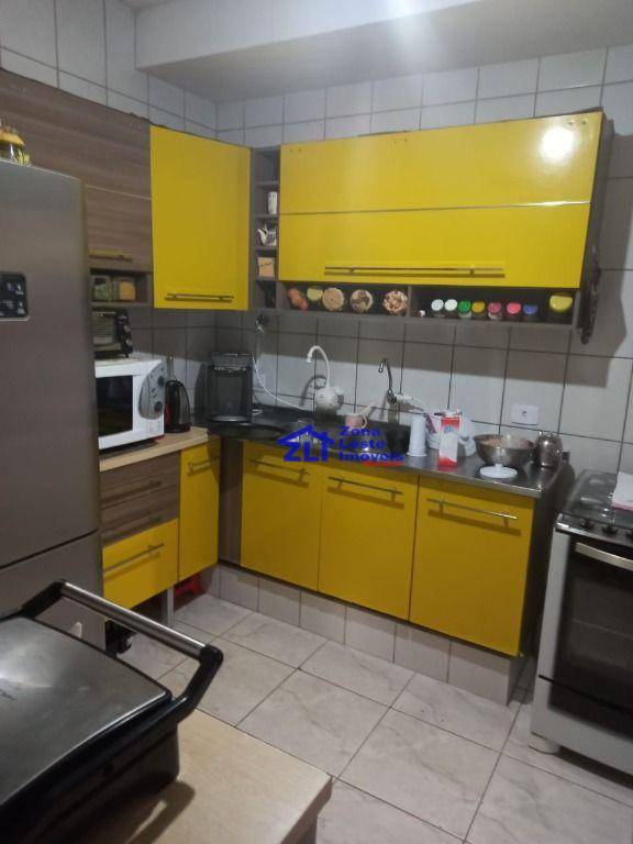 Casa à venda com 6 quartos, 250m² - Foto 25