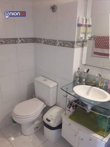 Apartamento à venda com 2 quartos, 58m² - Foto 11