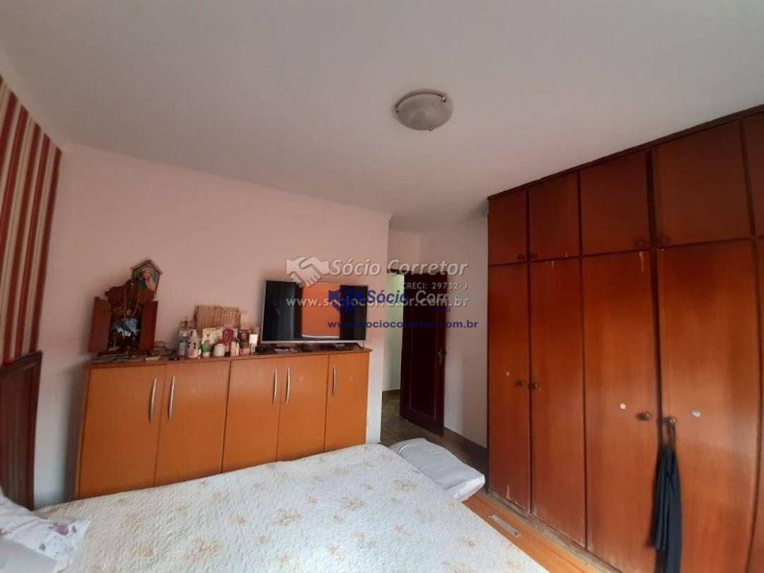 Casa à venda com 2 quartos, 300m² - Foto 43