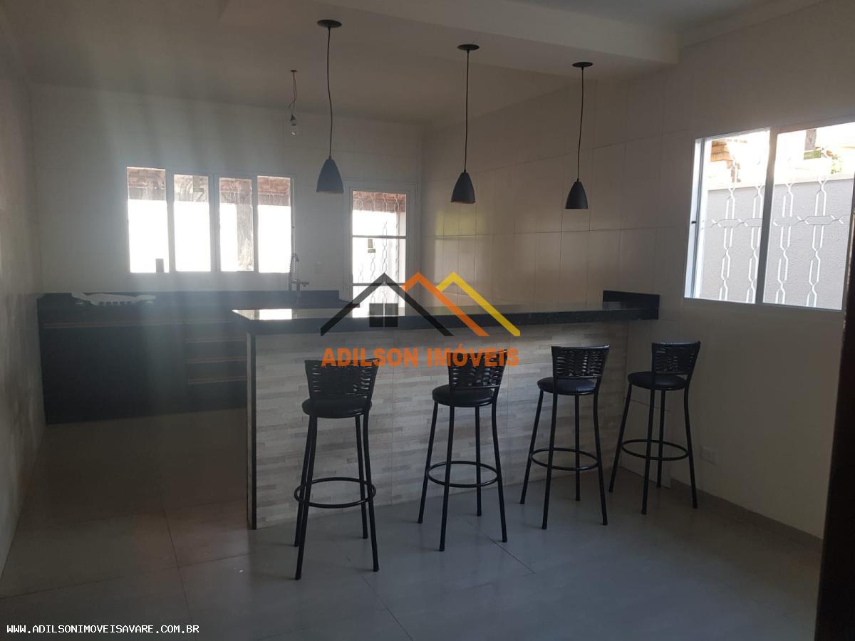 Casa à venda com 3 quartos, 300m² - Foto 4