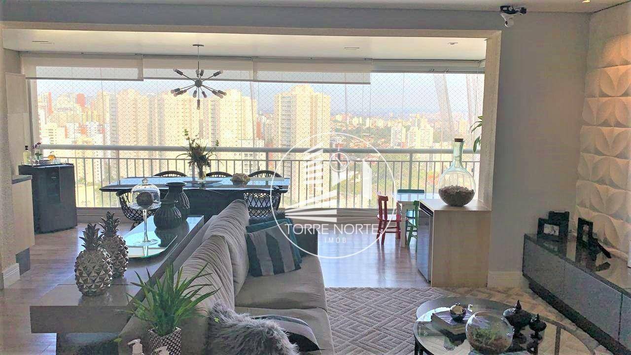 Apartamento à venda com 4 quartos, 141m² - Foto 1