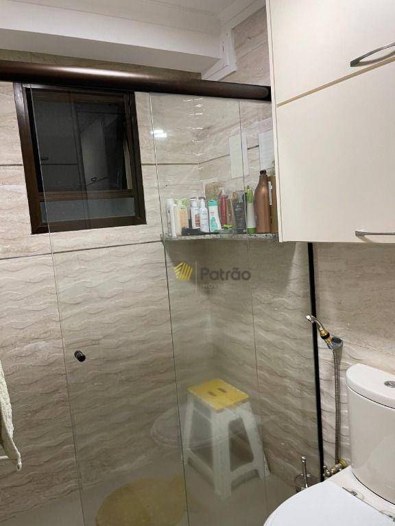 Apartamento à venda com 3 quartos, 107m² - Foto 18