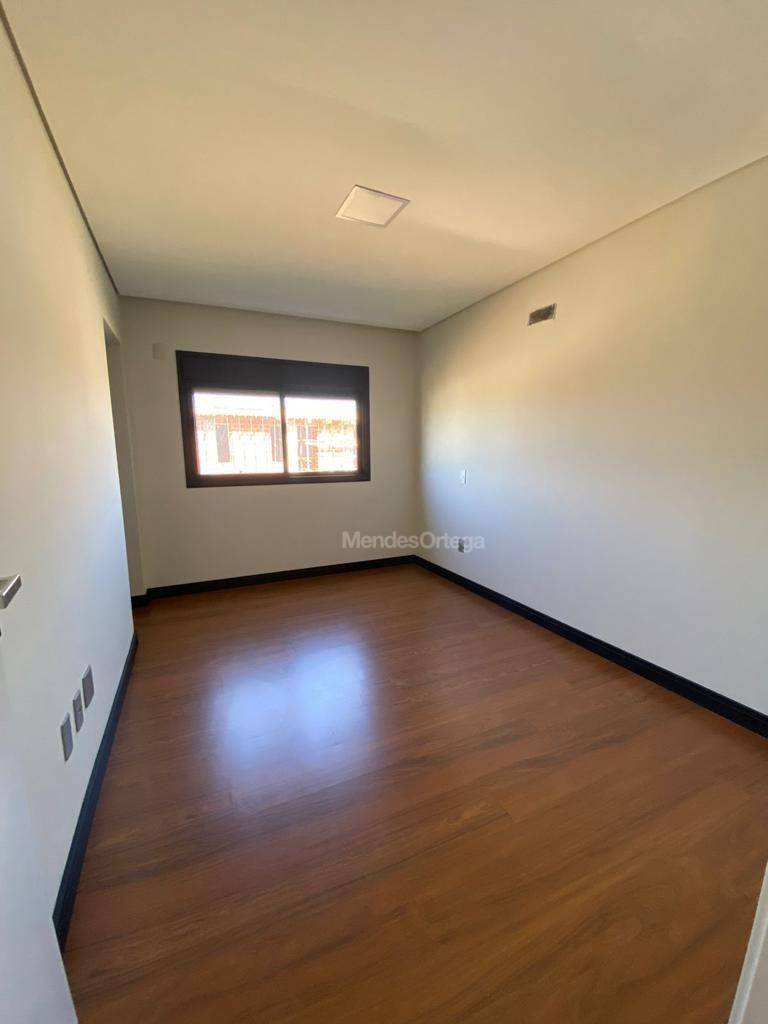 Casa de Condomínio à venda com 3 quartos, 338m² - Foto 13