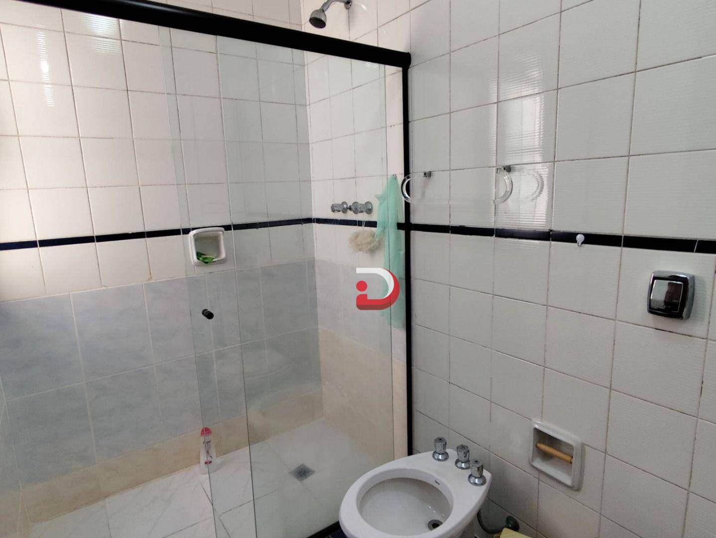 Apartamento à venda com 2 quartos, 110m² - Foto 32