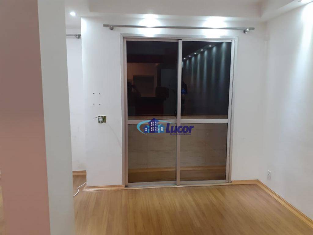 Apartamento à venda com 2 quartos, 56m² - Foto 5