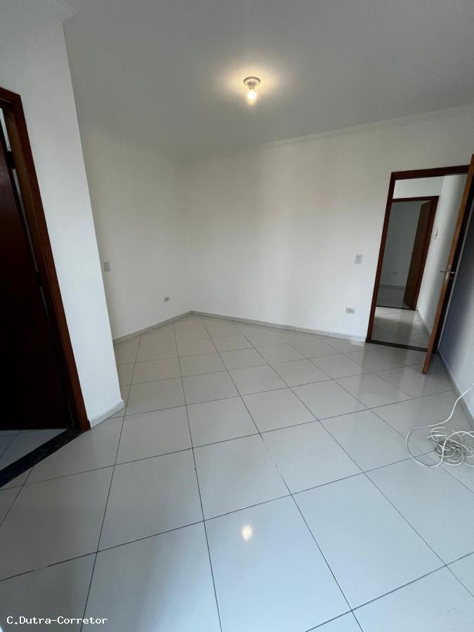 Sobrado à venda com 2 quartos, 90m² - Foto 2