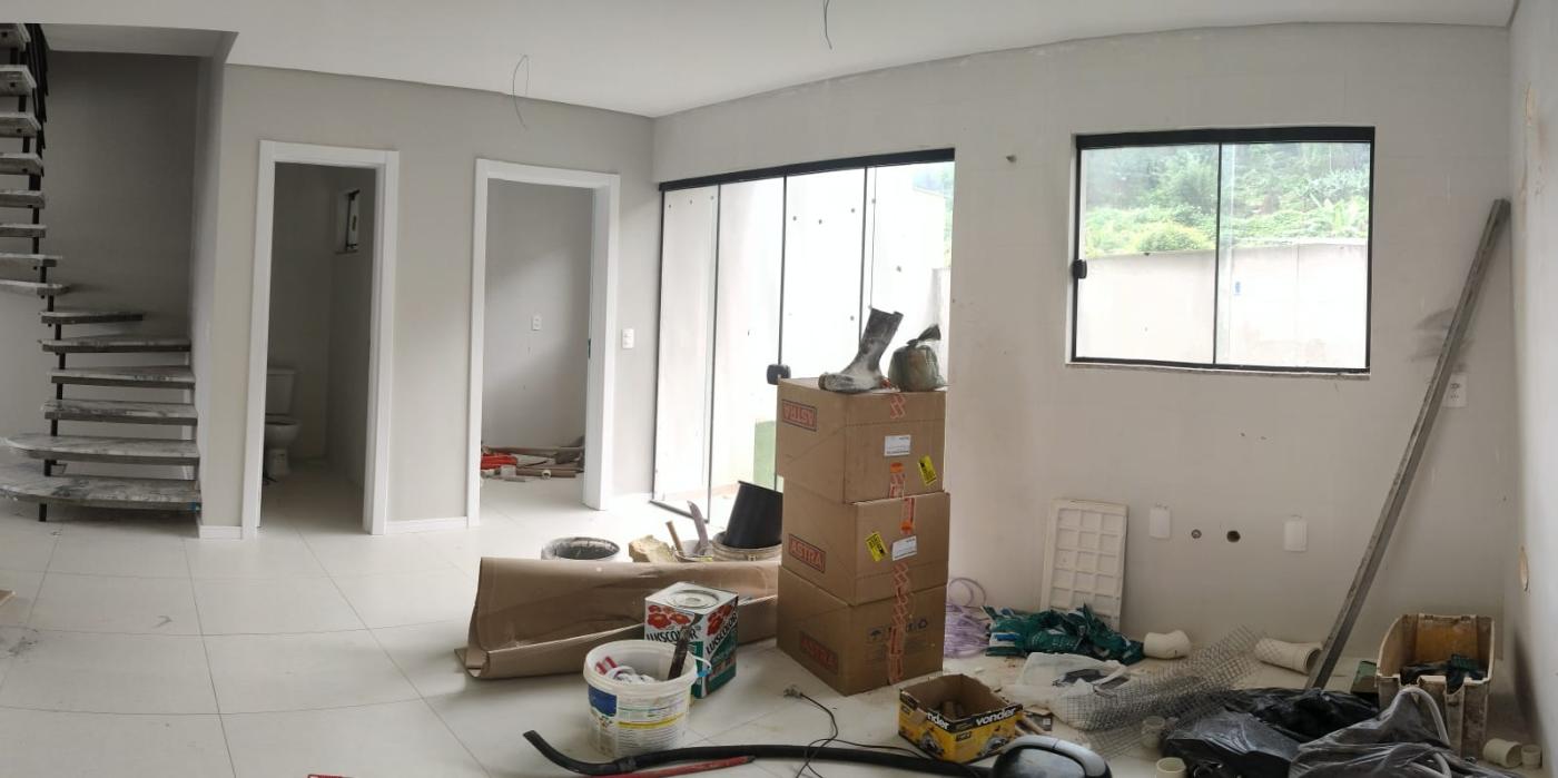 Casa à venda com 3 quartos, 108m² - Foto 11