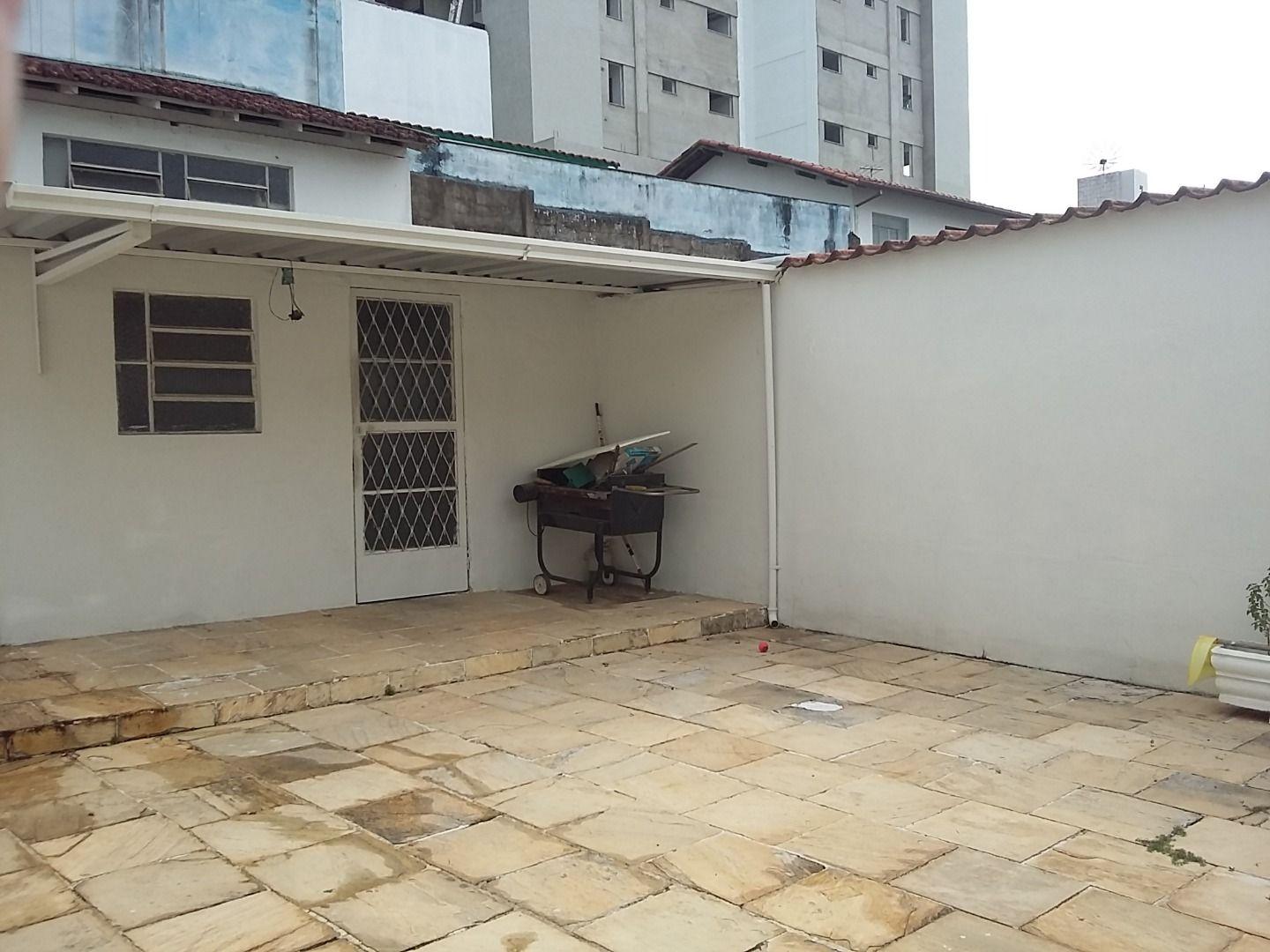 Casa à venda com 5 quartos, 356m² - Foto 16