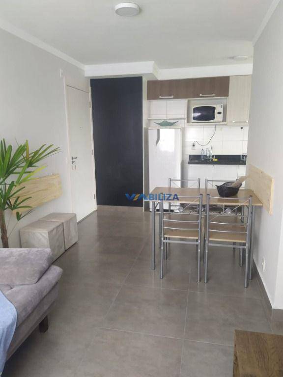 Apartamento à venda com 2 quartos, 44m² - Foto 14