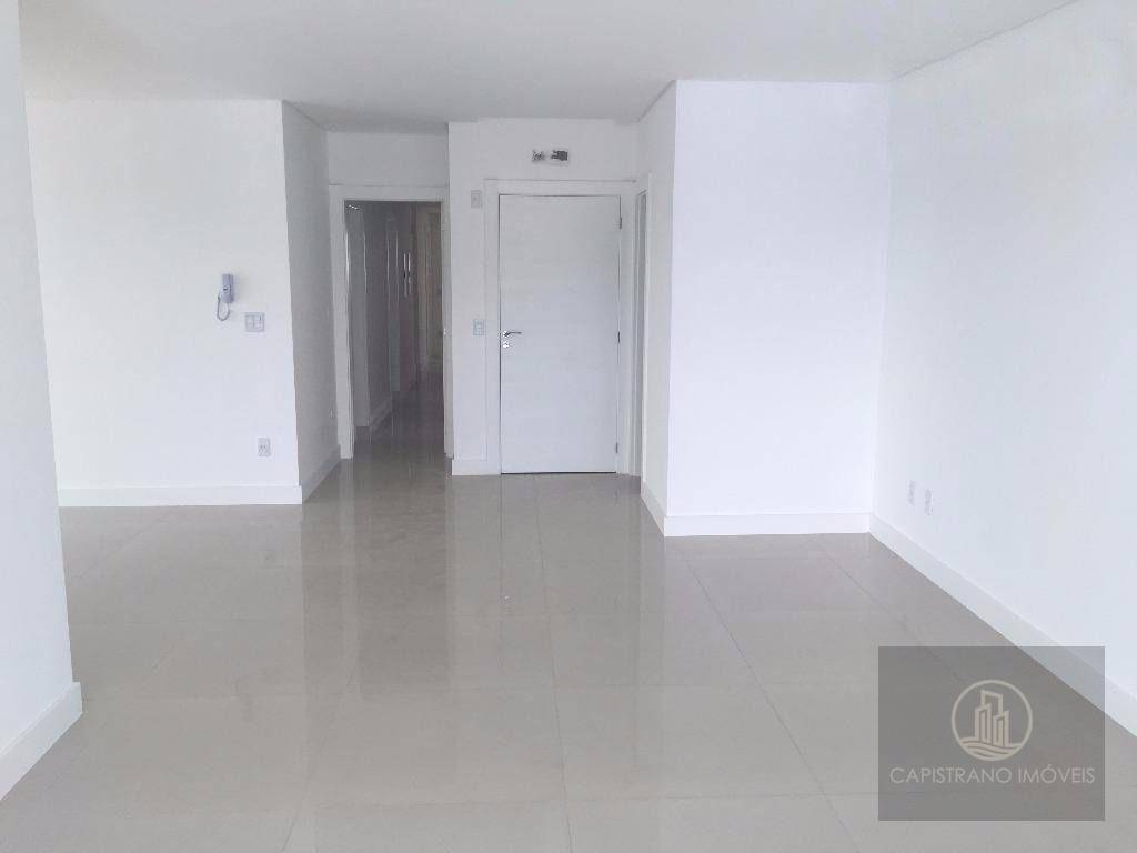 Apartamento à venda com 4 quartos, 154m² - Foto 5