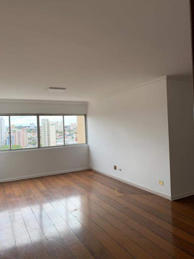 Apartamento para alugar com 3 quartos, 145m² - Foto 14