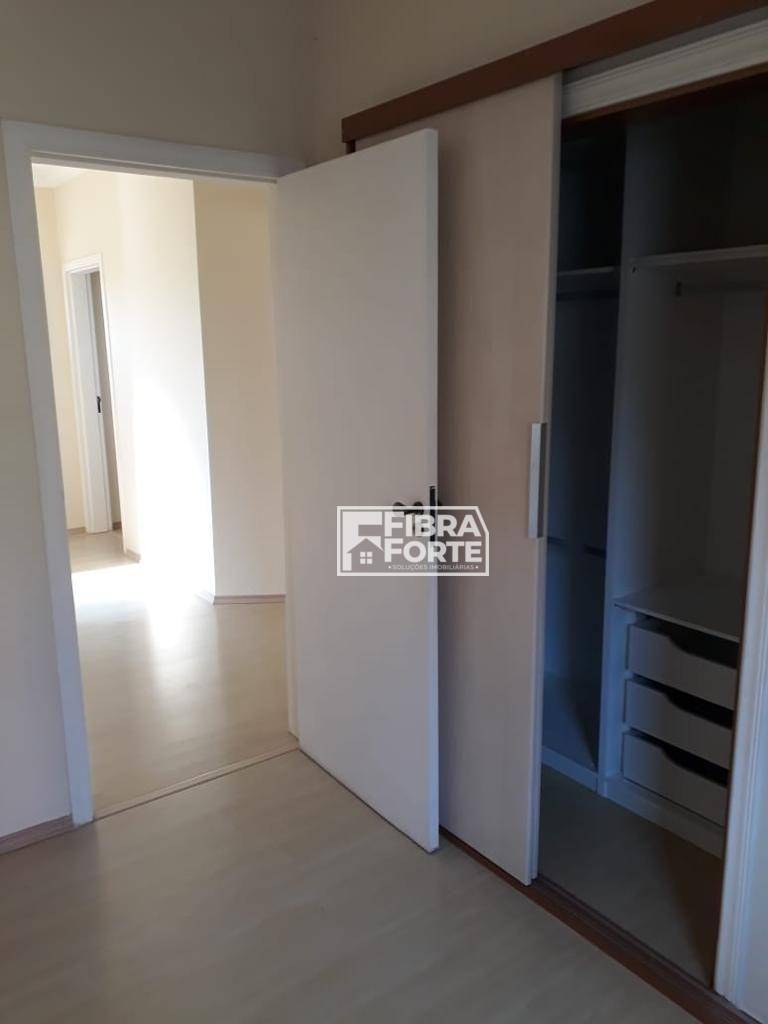 Casa de Condomínio à venda com 3 quartos, 212m² - Foto 17