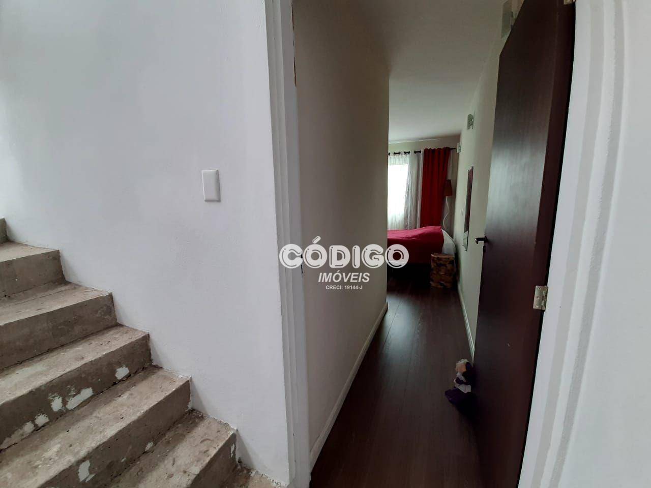 Sobrado à venda com 2 quartos, 203m² - Foto 7