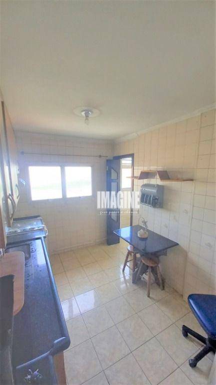 Apartamento à venda com 2 quartos, 56m² - Foto 9