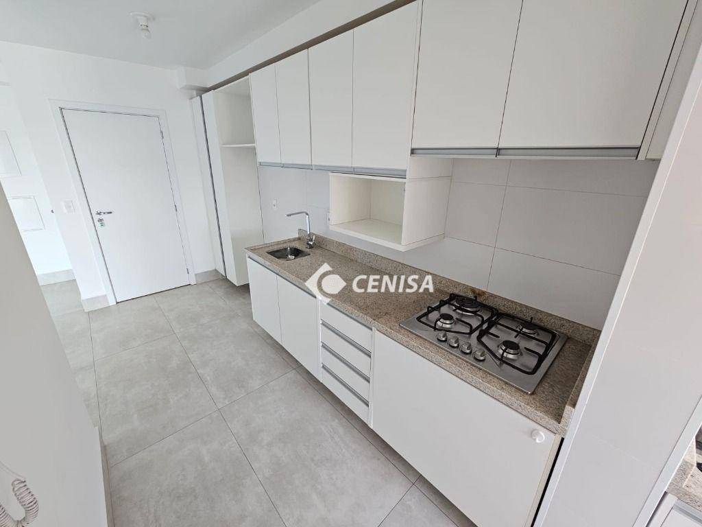 Apartamento para alugar com 3 quartos, 106m² - Foto 6