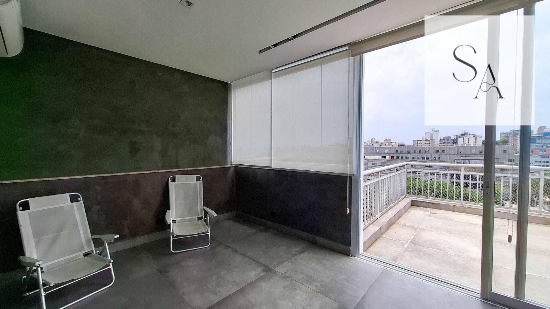 Cobertura à venda com 2 quartos, 201m² - Foto 2