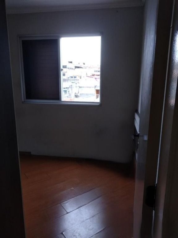 Apartamento à venda com 2 quartos, 44m² - Foto 11