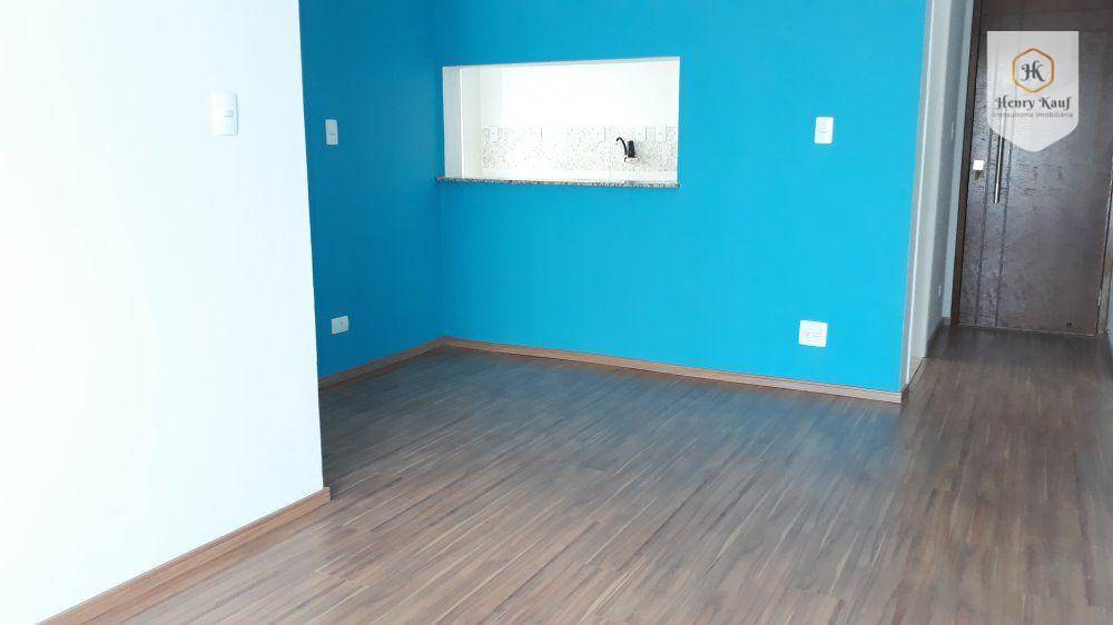 Apartamento à venda com 3 quartos, 69m² - Foto 4