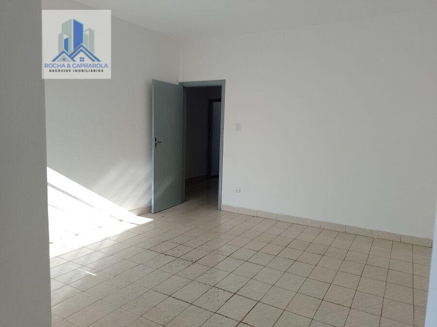 Casa para alugar com 3 quartos, 250m² - Foto 4