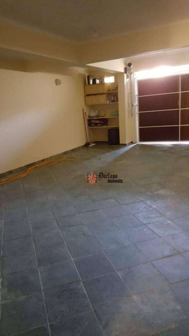 Sobrado à venda com 3 quartos, 202m² - Foto 37