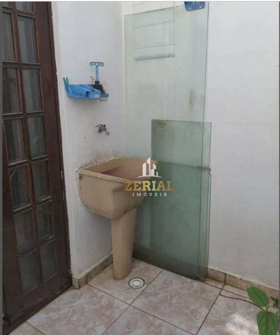 Sobrado à venda com 2 quartos, 136m² - Foto 28