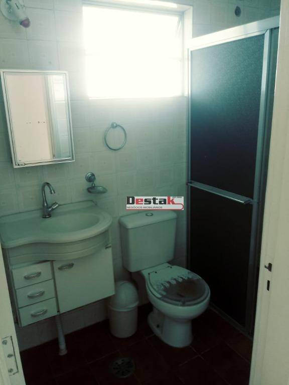 Apartamento à venda com 2 quartos, 56m² - Foto 11