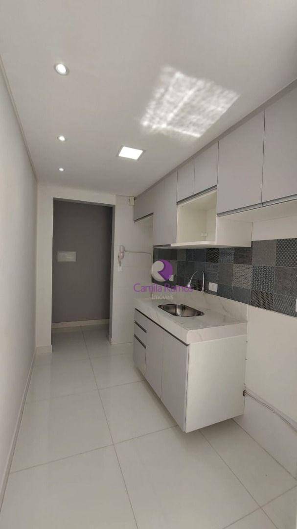 Apartamento para alugar com 2 quartos, 55m² - Foto 7