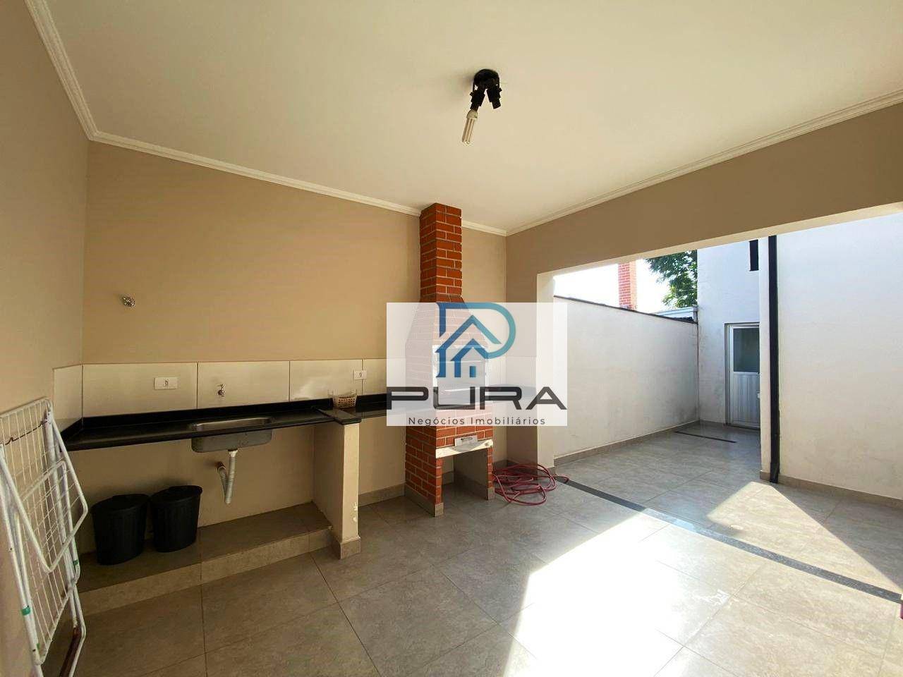 Casa à venda com 3 quartos, 209m² - Foto 25