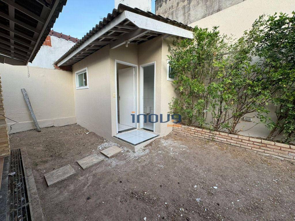 Casa de Condomínio à venda com 3 quartos, 150m² - Foto 12