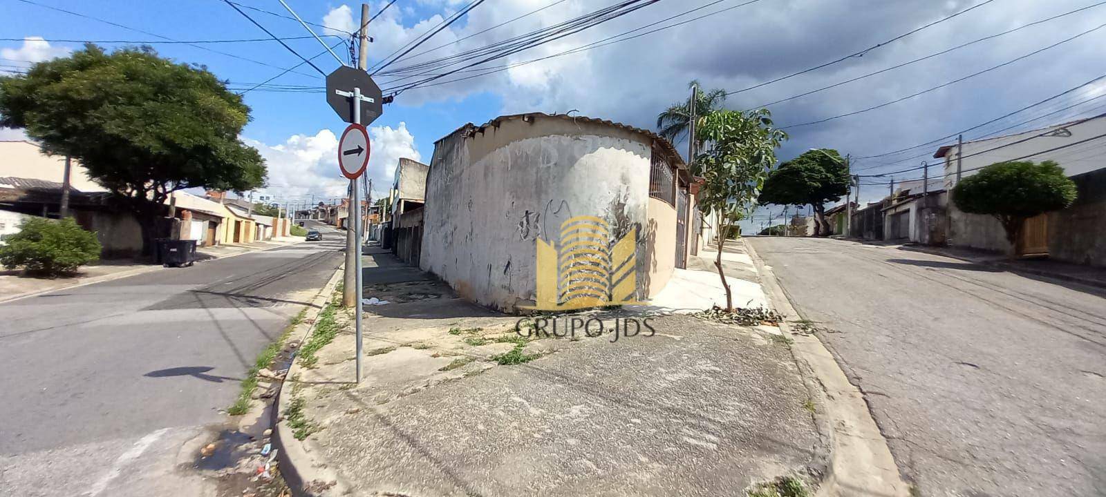 Casa à venda com 2 quartos, 200m² - Foto 15